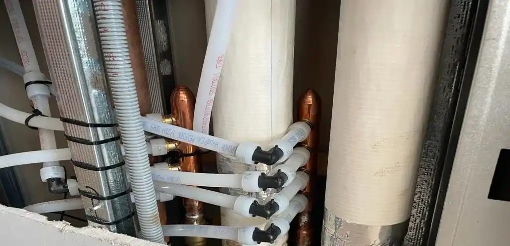 Kitec pipe replacement in Toronto | kitec plumbing